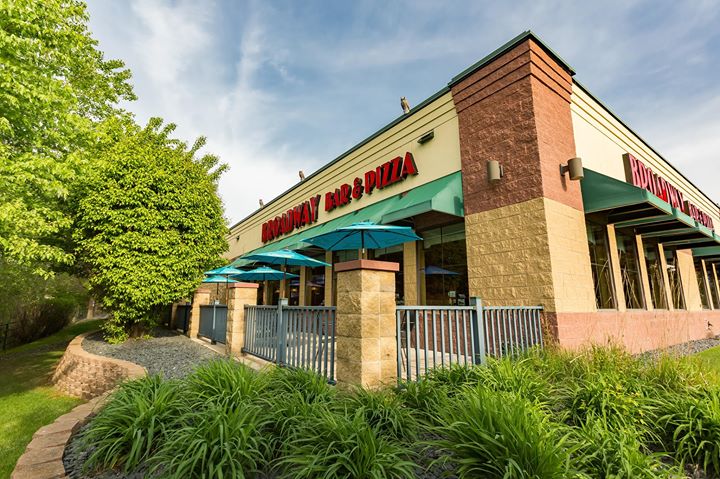 Broadway Bar & Pizza - Champlin